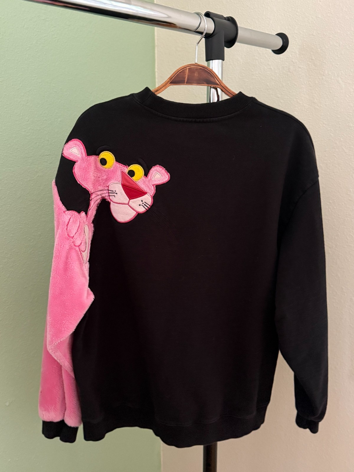 Sweatshirts & Hoodies